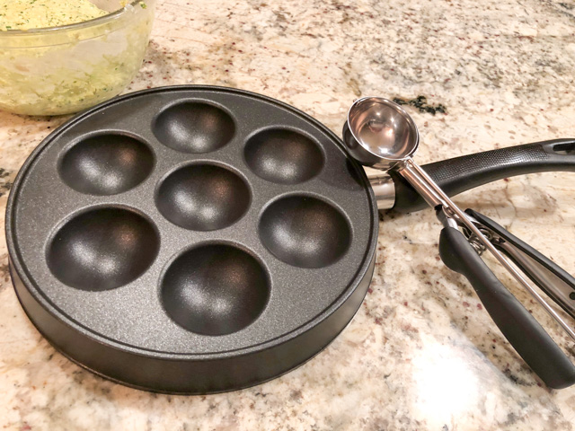 How to Use an Aebleskiver Pan Step by Step Guide